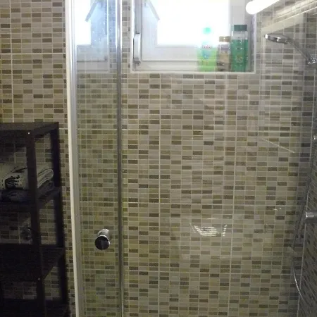 Silver Smart Apartment *
